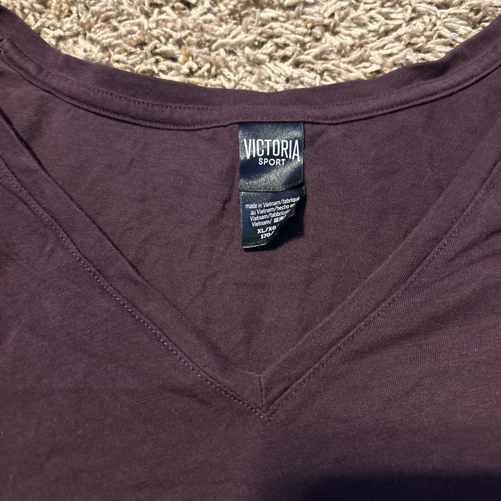 Victoria's Secret Sport V-Neck Top in Dark Purple